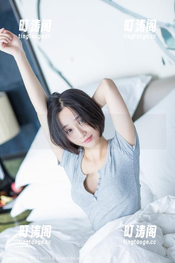 IMiss爱蜜社 - 制服与“兜豆靓Youlina”，这是不想回头的原图。