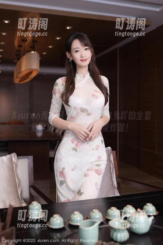 Xiuren秀人网 - 你见过大白兔吖的全套奶牛造型吗？原图效果炸裂！