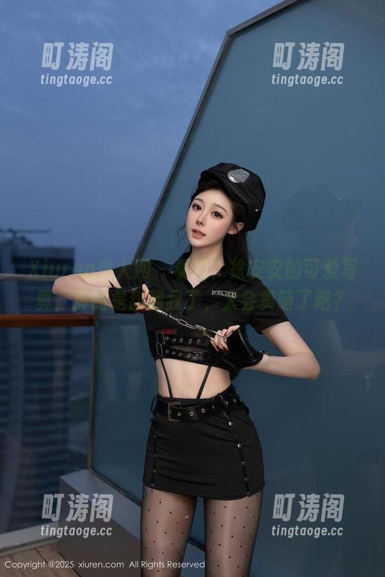 Xiuren秀人网 - 看啊，徐安安的可爱写真，真的是甜到我了，太会卖萌了吧？