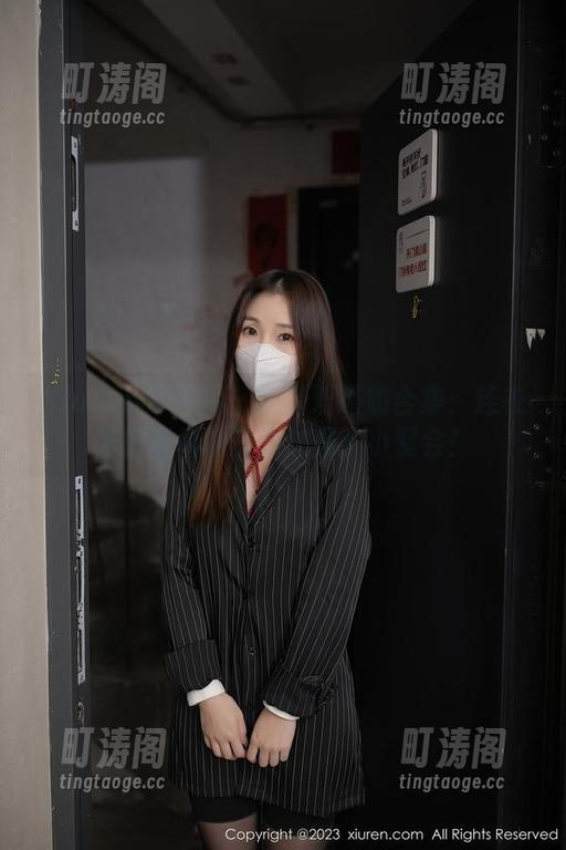Xiuren秀人网 - 软糖爱喝奶合集：连衣裙把简单的日子过成了小聚会！