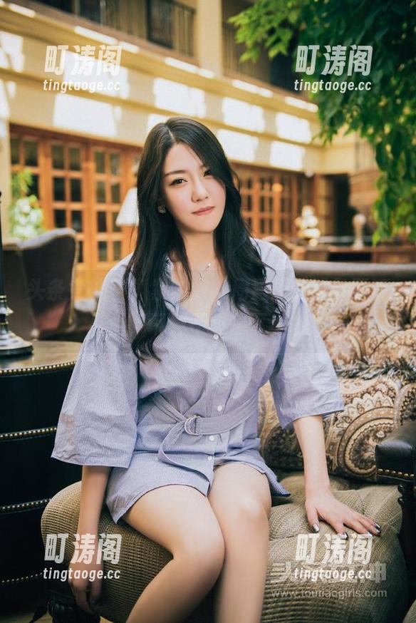 头条女神 - 抓紧时间，周思超的黑丝写真，下载不要停下！