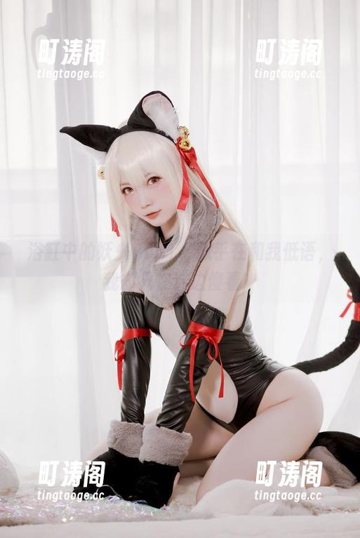 妖少you1 浴缸中的妖少you1,似乎在和我低语,我却只在这边傻看!
