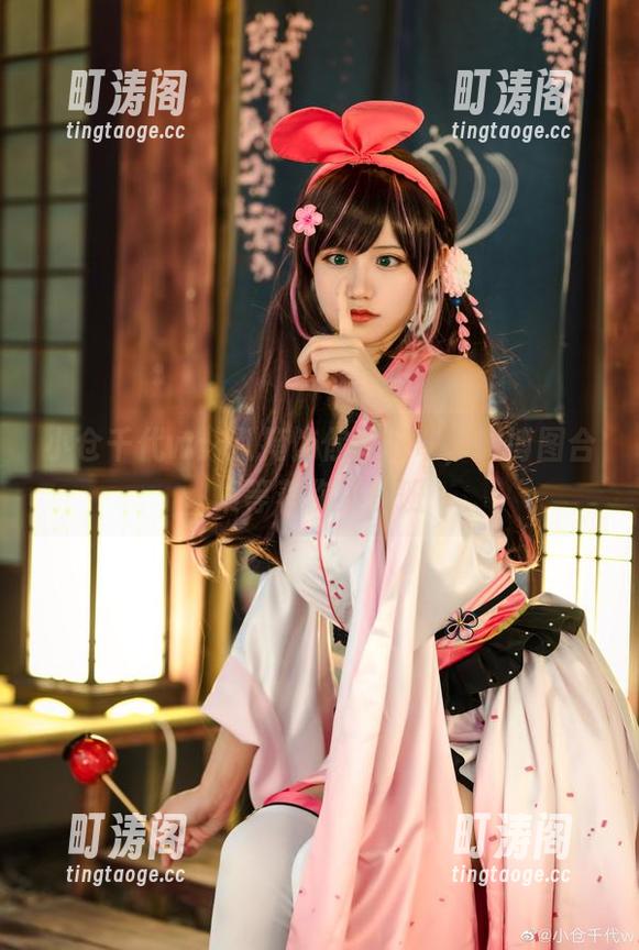 小仓千代w：别掩饰你的好奇，微博图合集等着你来探班
