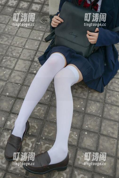 少女秩序 少女秩序出品:白丝短裤打卡,这里有超实用的免费套图,求关注!