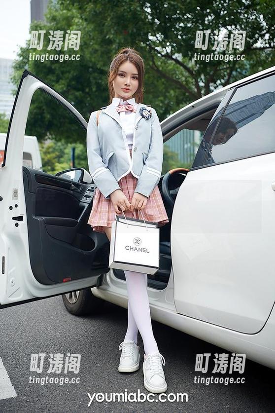 尤蜜荟 - 当娜依灵儿变身少女，作品把日常变得闪闪发光。