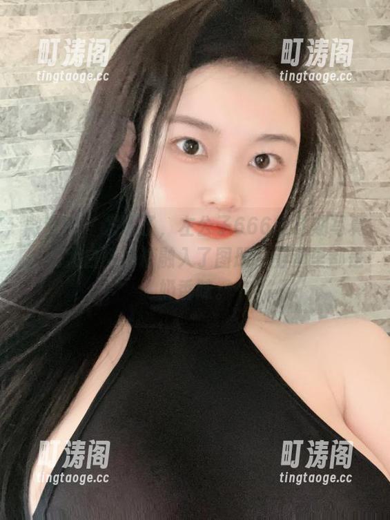 微密圈 - 发现了，左公子666的这期写真，把大白兔奶糖融入了图册，脑海里都是奶香味。