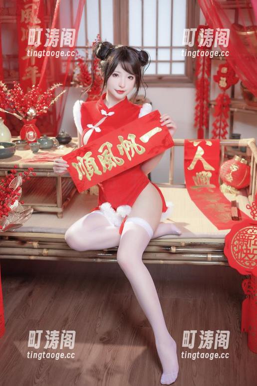 图片里的清水由乃，不知道多少人心中浑然一体的天使幻影。