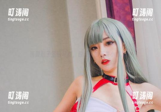 清颜颜子圣诞写真，原图里的那些小惊喜！