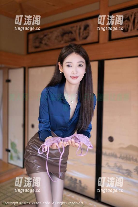 秀人网 - 九千柒柒写真：只有腿能让我骄傲。