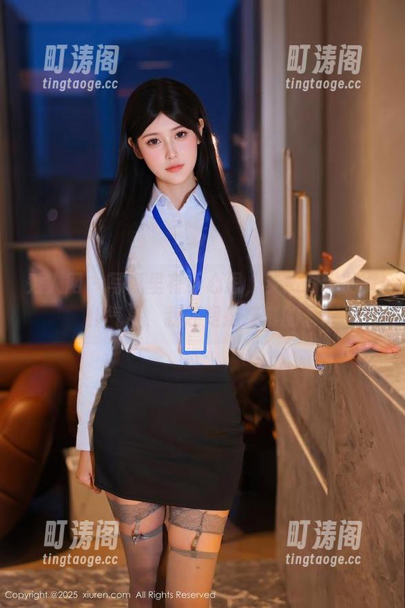 秀人网-梦然同学 秀人网 - 写真里有小心思,梦然同学的女仆气质,我还是挺羡慕的。
