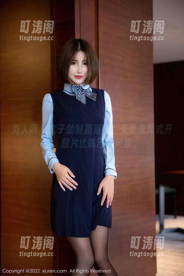 秀人网 - 玄子的制服系列：无圣光模式开启，图片比嘴巴还严肃。