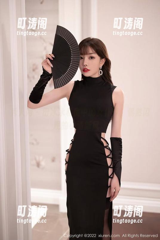 秀人网 - 田冰冰私房中的女仆梦，偶然闪现的小清新风。