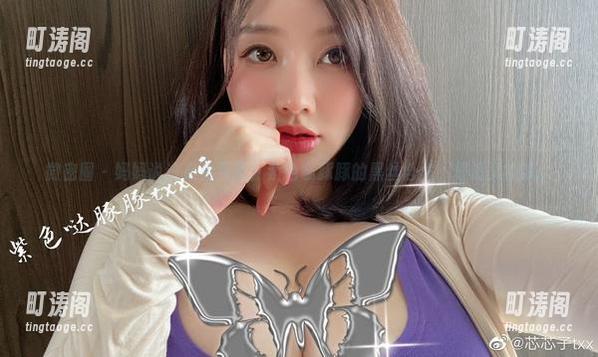 微密圈 - 妈妈说这是免费喔！紫色哒豚豚的黑丝合集，舒适又销魂。