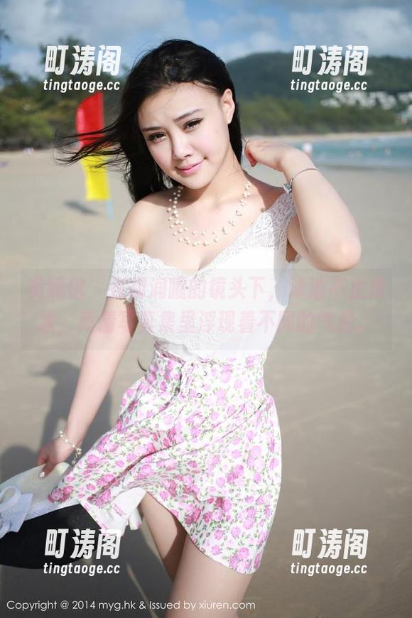 美媛馆 - 在胡润曦的镜头下，泳池不止是水，高清写真集里浮现着不同的气息。