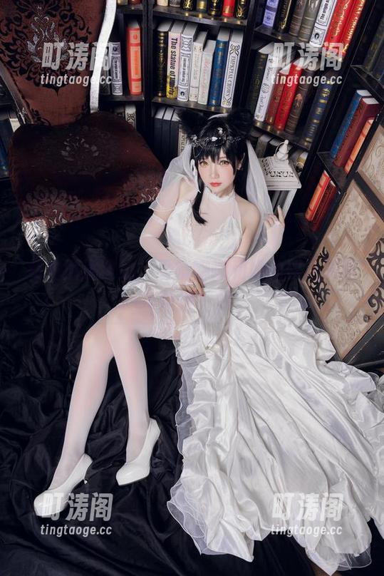 私拍满满电力，雪晴嘟嘟和她的雷电将军OL值得一赞！
