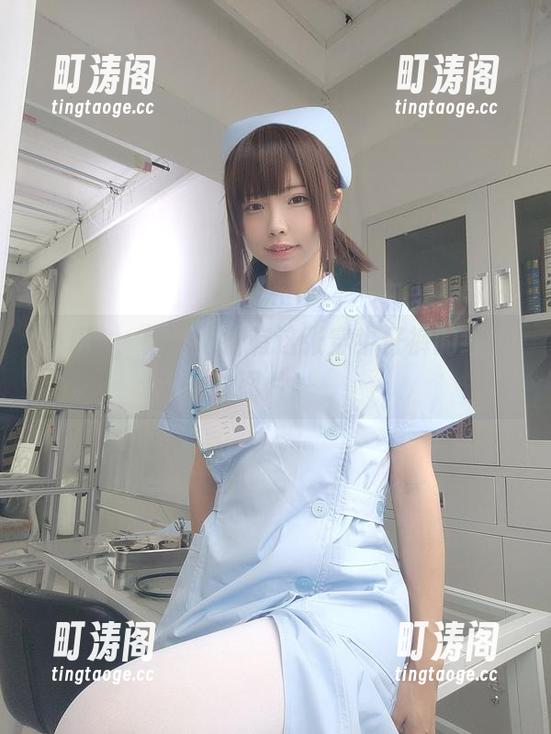 香川澪，你值得拥有这张穿牛仔裤的经典图片！